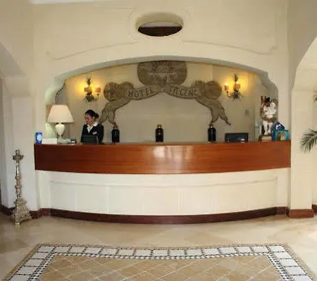Ta Cenc Villa *