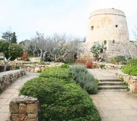 Villa Ta Cenc